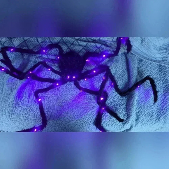 EUC Light Up Spider Halloween Decoration - Picture 8 of 8